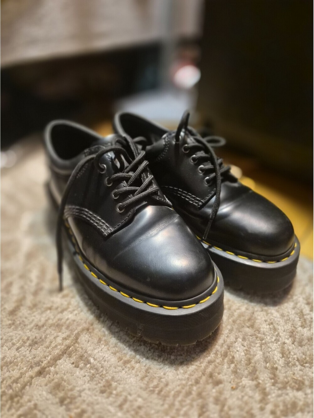 Dr. Martens 8053 Quad Smooth Leather Platform Shoes in Black Size 7 Men